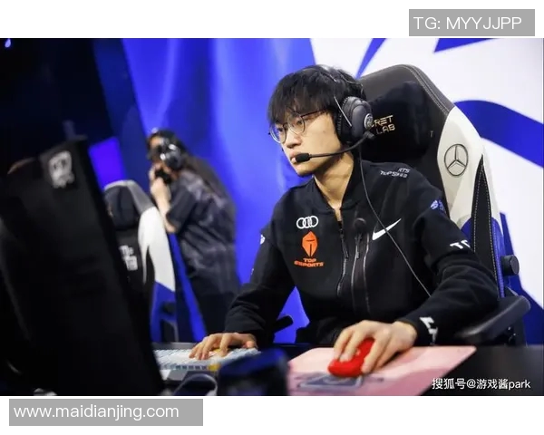 JDG战队在世界冠军杯积分榜中以67分稳居第一展现强大实力